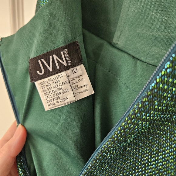 JVN Green and Gold Shoet Prom Dress Size 10 - Picture 6 of 13
